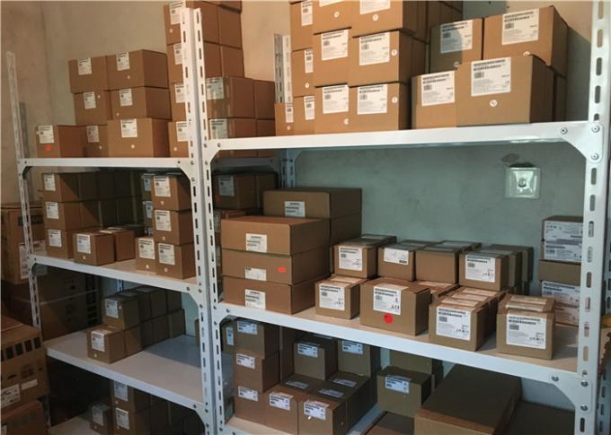 Le CONNECTEUR FEMELLE A INTÉGRÉ le bâti de rail de Subrack DIN de fan intégré par TDC des fentes 6DD1682-0CH2 Simatic de la FAN UR5213 1