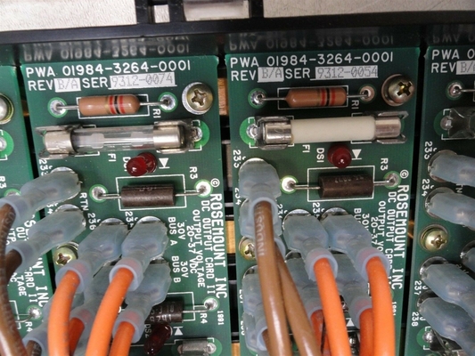 01984-1144-0001 EMERSON CARTE DE CIRCUIT DE COMMANDE RS3 POUR BUS DE DISTRIBUTION D'ALIMENTATION CC