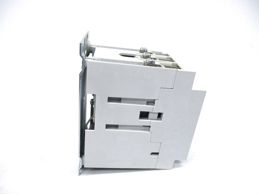 W200M4CFC WESTINGHOUSE Démarreur non inversé Avantage 3 pôle 600V 50/60 Hz 120 Volts
