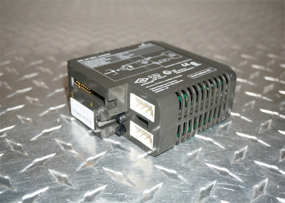 Emerson DeltaV DELTAV KJ3001X1-BG1, VE4002S1T1, 12P0557X152 DO, 8 canaux, 24 VDC, module d'entrée numérique à carte isolée