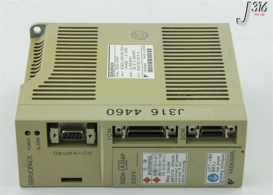 Yaskawa SGDA-A3AP AC SERVO AMPLIFICATEUR 200-230V 1.3/0.42A 30W Contrôle de Position (Entrée Numérique)