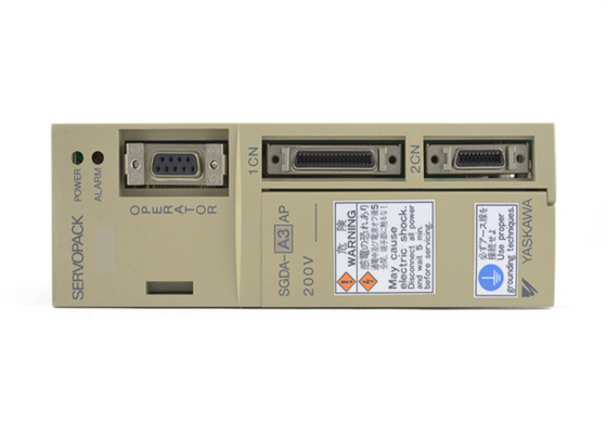 Yaskawa SGDA-A3AP AC SERVO AMPLIFICATEUR 200-230V 1.3/0.42A 30W Contrôle de Position (Entrée Numérique)