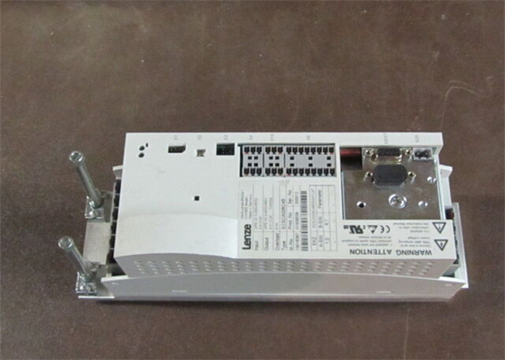 Lenze ECSCA008C4B ALIMENTATION D'ENTRÉE DU SERVODRIVE : 2/PE DC 0-565 V / 675V 8 AMP