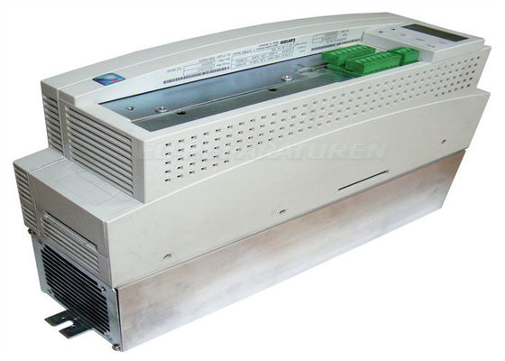 Lenze EVF8244-E VARIATEUR DE FRÉQUENCE SERVODRIVE 3 PHASES 0-480 VAC 50/60 HZ