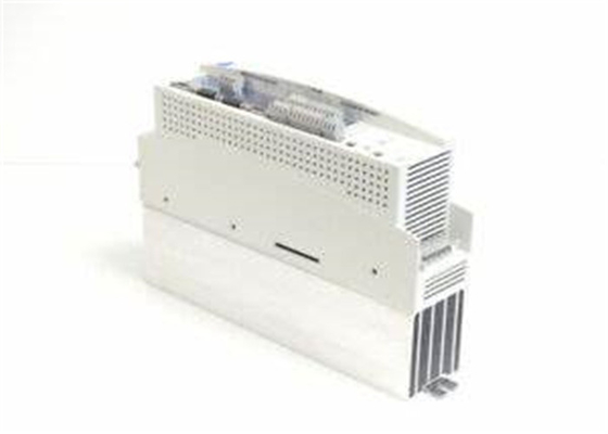 Lenze EVS9322-ESV004 SERVO CONTRÔLEUR 400/480 VAC SÉRIE 9300 UNITÉ INTÉGRÉE