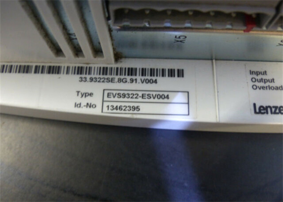 Lenze EVS9322-ESV004 SERVO CONTRÔLEUR 400/480 VAC SÉRIE 9300 UNITÉ INTÉGRÉE