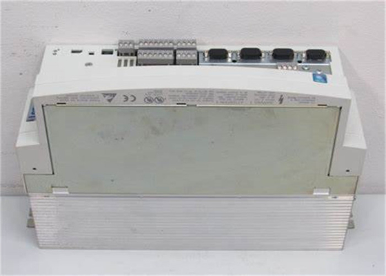 Lenze EVS9323-EIV004 SERVO CONTRÔLEUR SÉRIE 9300 400/480 VAC SERVO PLC