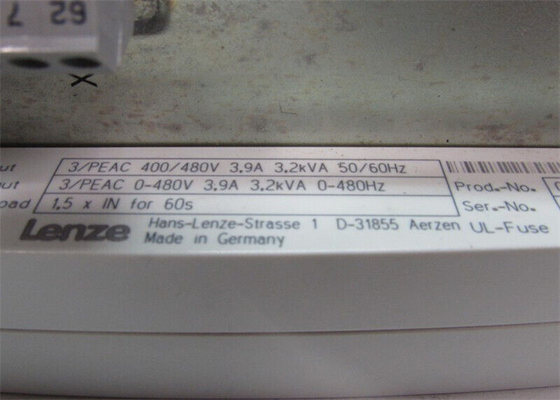 Lenze EVS9323-EIV004 SERVO CONTRÔLEUR SÉRIE 9300 400/480 VAC SERVO PLC