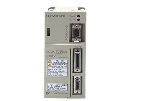 Yaskawa électrique SGD-02AS Servo entraînements nouveaux dans la boîte d'origine 200W