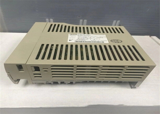 Yaskawa SGD-02BH Servo Amplificateur Ac Nouveau dans la boîte d'origine