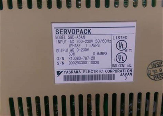 SGD-A5AN Yaskawa 230V AC Servo Drive tout neuf dans la boîte d'origine