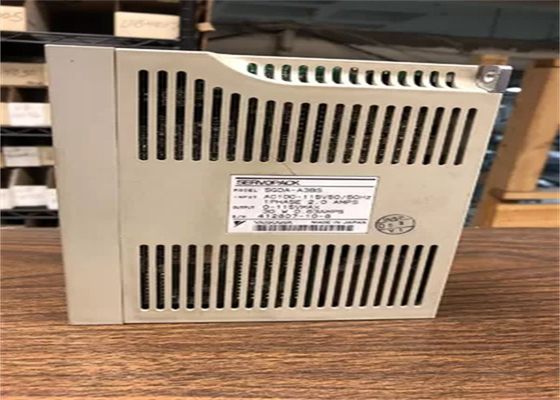 Yaskawa SGDA-A3BS Nouveau servo-amplificateur CA 115V dans la boîte d'origine
