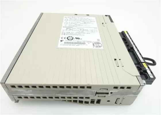SGDV-7R6A05A Yasakwa tout neuf Servo amplificateur AC 1kw En original