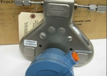 CMF010M323NWBUEZZZ EMERSON Sensor de débit de masse