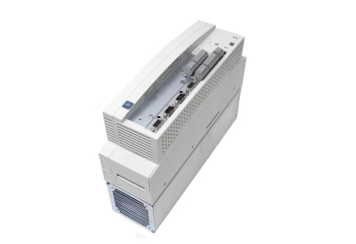 Lenze EVS9323-EPV100 SERVO CONTRÔLEUR SÉRIE 9300 400/480 VAC POUR SYSTÈMES INFORMATIQUES
