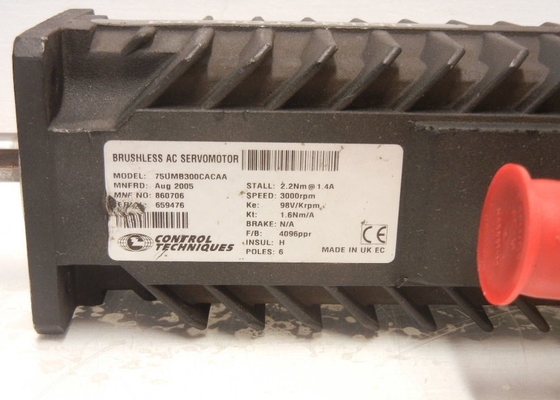 Emerson 75UMB300CACAA Servo Drive 3000RPM tout neuf dans l'original