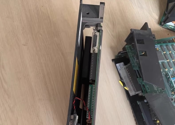 GE Fanuc IC697CPM790 Performance du système de commande PLC à triple redondance modulaire