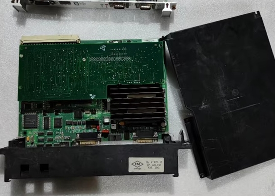 GE Fanuc IC697CPU782 Module de processeur électrique Plateformes intelligentes