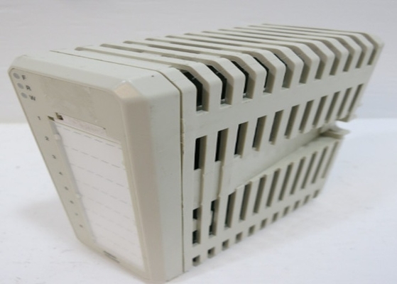 ABB AI835 3BSE008520R1 Entrée analogique 8 Ch 50v Unité de terminaison du module d'utilisation Tu810
