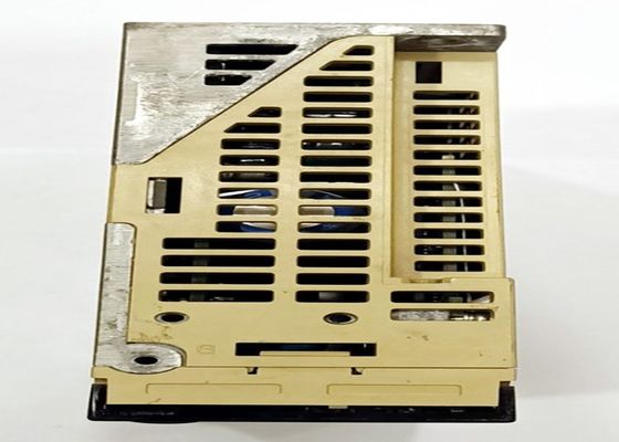 SGDS-02F12A Yaskawa Servo industriel entraîneur tout neuf original