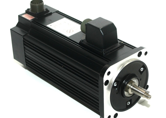 YASKAWA USAGED-09A210E Servo moteur à courant alternatif 7,6A 0,85 kW 1500 r/min