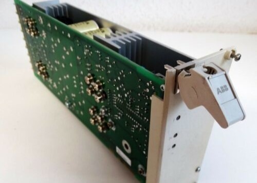 LE MODULE 310 W MAX DE RÉGULATEUR DE PUISSANCE D'ABB 3BSE000863R1 SR511 35 AMPÈRES 18-30 VOLTS CONTINU A ENTRÉ
