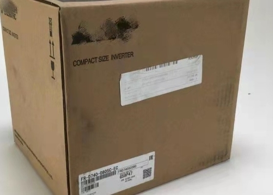 Mitsubishi FR-D740-080SC-EC 400 V ALIMENTATION 3 PHASES 3,7 KW 5 CV 8,0 AMP VERSION EUROPÉENNE
