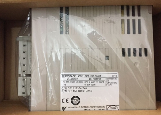 Contrôleur programmable de logique de PLC du lecteur servo 200-230V 100W de CACR-R90-S04VA YASKAWA