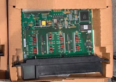 GE Fanuc IC697ALG320 Série 90-70 PLC Modules analogiques Système de sortie analogique de haut niveau