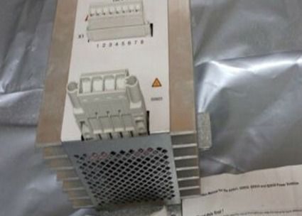 L'unité de vote de puissance d'ABB SS823 3BSE038226R1 a entré C.C 24V pour conjuguer 24 V pour choisir 24 V 20A
