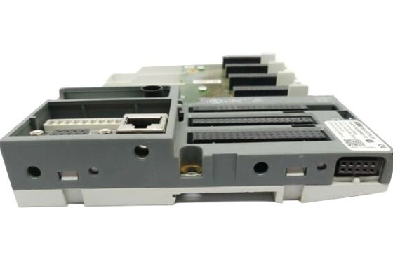 Communication terminale et programmation d'unité centrale de traitement de fentes de la base 4 de PLC de TB541-ETH 1SAP114100R0270
