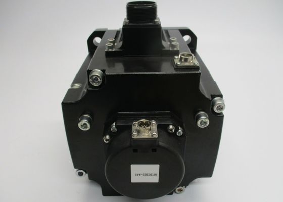 MOTEUR SERVO de Mitsubishi HF303BS-A48 12,7 ampères 3 kilowatts 2000 t/mn 184 V de la PHASE 3