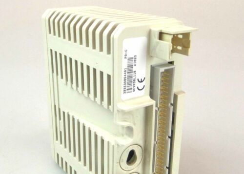 3BSE008544R1 AI820  Module de terminaison ABB isolé de précision pour le contrôle industriel