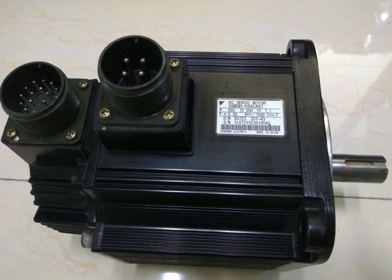 SGMGH-09ACA61 Yaskawa tout neuf Servo moteur industriel nouveau dans la boîte