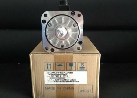 SGMGH-09ACA61 Yaskawa tout neuf Servo moteur industriel nouveau dans la boîte