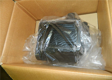 Industrial Servo Motor  Yaskawa  Electric 18.6 N . m  SGMG-30A2AB  23.8 Amp  1500 rpm