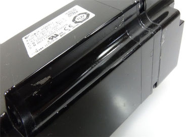 MOTEUR SERVO À C.A. de YASKAWA SGMJV-04ADA21 SIGMA5 400W