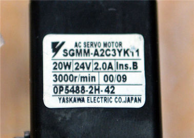 Moteur servo industriel servo 2.0A du moteur SGMM-A2C3YK11 20W 3000r/min de Yaskawa