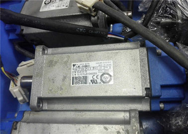Moteur servo électrique industriel SJME-04AMA41 3000RMP 1.27N.m 400W de Yaskawa