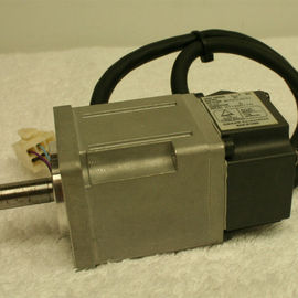 Servomoteur à C.A. d'OMRON R88M-GP40030H-S2-Z, avec l'encodeur 400W de style plat d'inc., 200 VCA, avec la clé/sans frein, 3000rpm