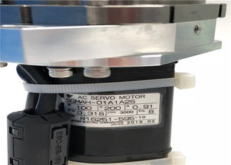 Moteur servo industriel électrique 100W 200V 0.91A SGMAH-01A1A2S à C.A. de Yaskawa