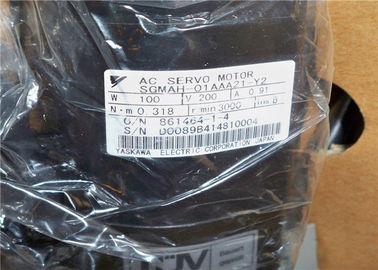 Moteur servo industriel électrique SGMAH-01AAA21-Y2 à C.A. du moteur 3000rpm 100W servo de Yaskawa