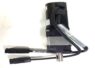 MOTEUR À ENGRENAGES DE MOTEUR SERVO À C.A. DE SGMAH-01AAF41 YASKAWA ET DE SERVO À C.A. SGMAH-01AAAP19