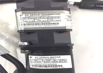 MOTEUR À ENGRENAGES DE MOTEUR SERVO À C.A. DE SGMAH-01AAF41 YASKAWA ET DE SERVO À C.A. SGMAH-01AAAP19