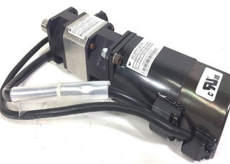 MOTEUR À ENGRENAGES DE MOTEUR SERVO À C.A. DE SGMAH-01AAF41 YASKAWA ET DE SERVO À C.A. SGMAH-01AAAP19