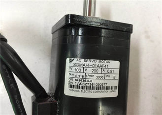 Moteur servo électrique industriel 200v 3000RPM SGMAH-01AAF41 à C.A. 100w de Yaskawa de moteur servo