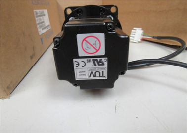 NOUVEAU DANS LE MOTEUR SERVO industriel 200W 200V SGMAH-02AAAHB61 à C.A. de Yaksawa de moteur servo de BOÎTE