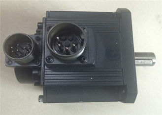 Mitsubishi  Industrial Servo Motor HC SERIES HC-SF52K 3.2A 126V 2000RPM 0.5KW