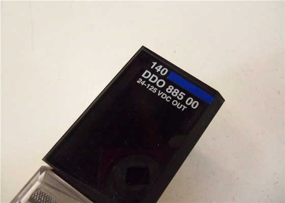 Schneider 140DDO88500 12pt DC Output 24-125 VDC 2 Isolated Sets 0.75A Point Unity Pro