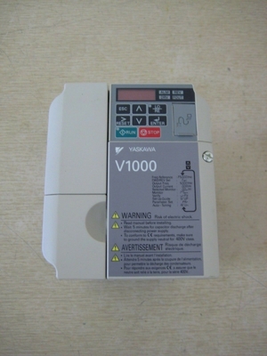 YASKAWA CIMR-VC4A0005BAA VECTOR AC Inverter Drive 1.5-2.2 KW Industrial Servo Drives